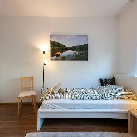 Hagenstay Buelow 1 * هاغين