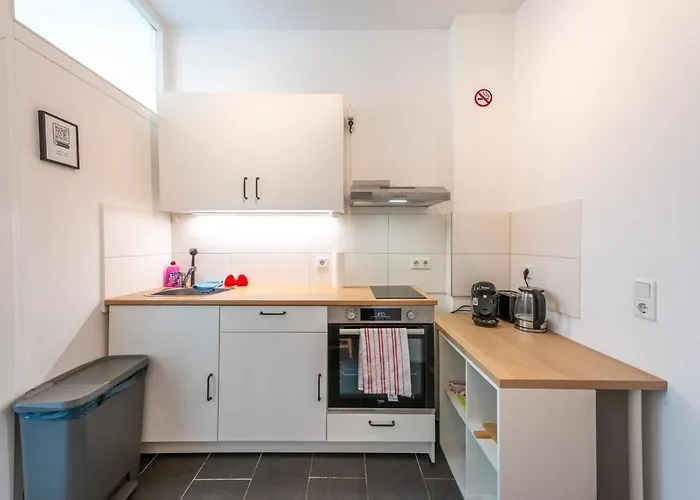 Daire Hagenstay Buelow 1